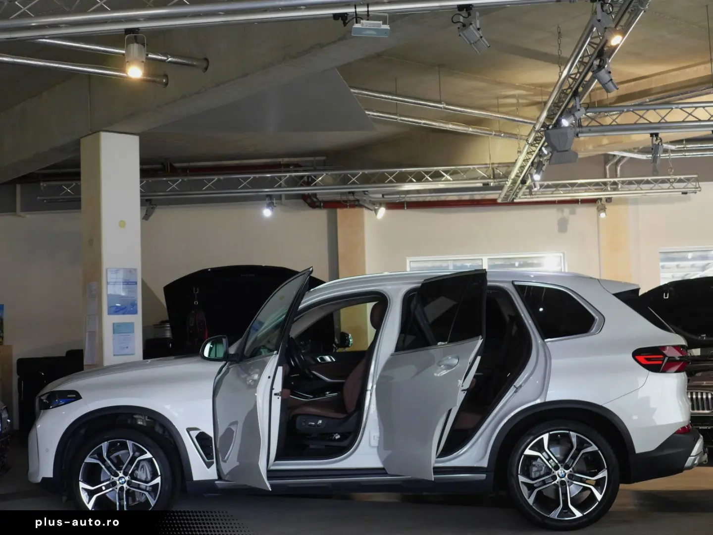 BMW X5 xDr 30d Dach AHK  Luftfederung  NP 112.940