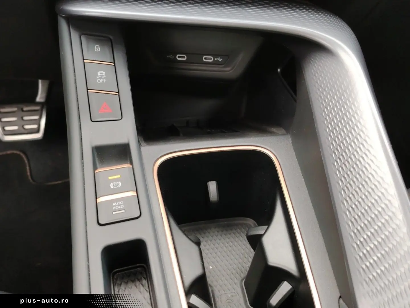 CUPRA Terramar 2.0 TSI 195 kW 4Drive VZ - Panoramadach