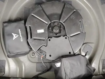 CUPRA Terramar 2.0 TSI 195 kW 4Drive VZ - Panoramadach