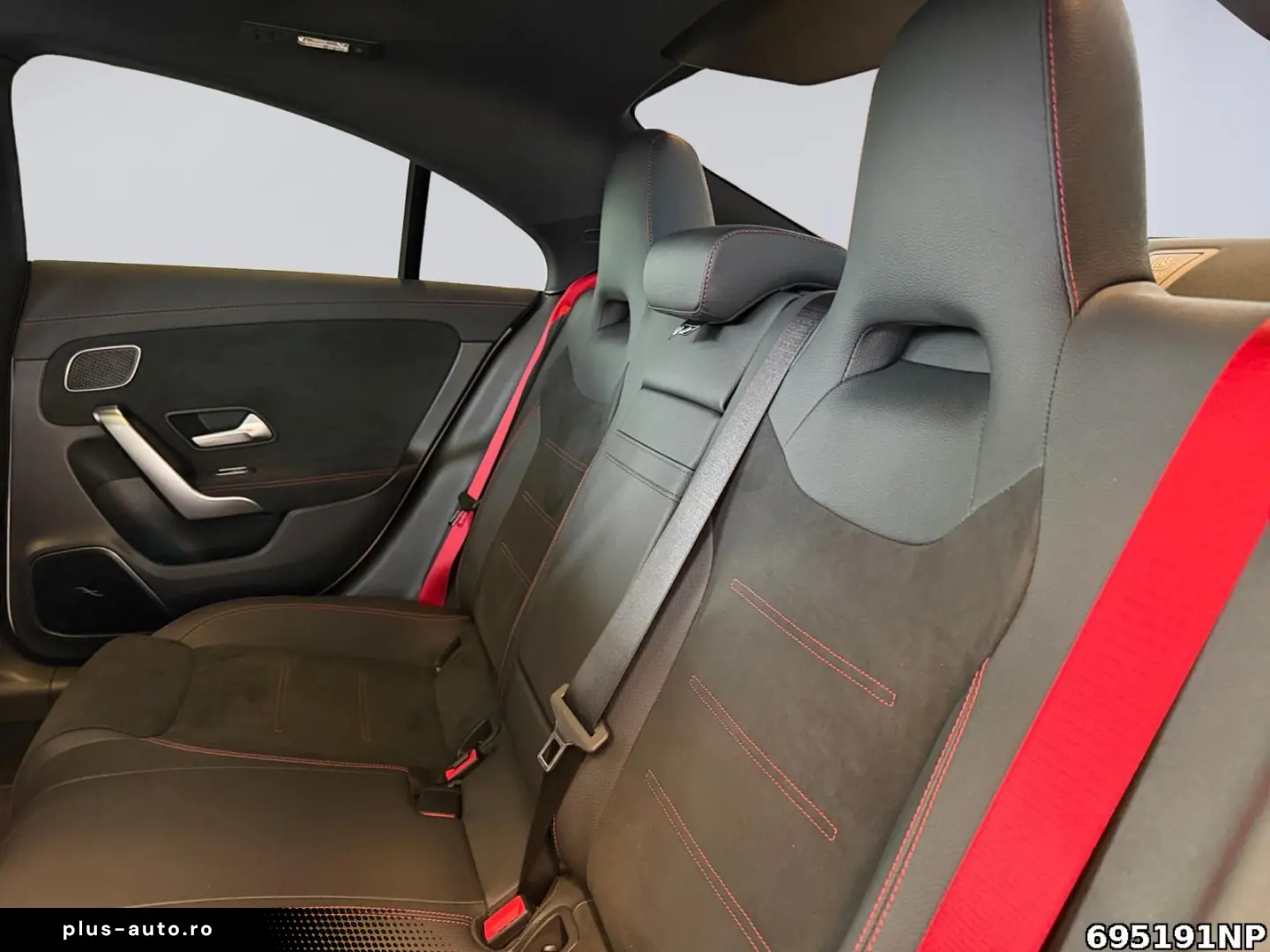 MERCEDES-BENZ CLA 35 AMG 4M  Night Pano BURMESTER