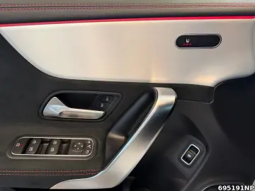 MERCEDES-BENZ CLA 35 AMG 4M  Night Pano BURMESTER