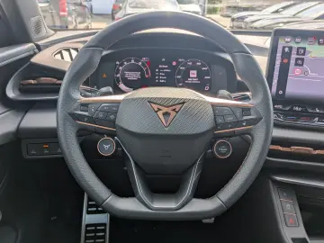 CUPRA Terramar 2.0 TSI 4D VZ HUD MATRIX PANO DCC 20