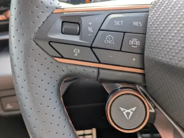 CUPRA Terramar 2.0 TSI 4D VZ HUD MATRIX PANO DCC 20