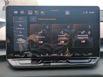 CUPRA Terramar 2.0 TSI 4D VZ HUD MATRIX PANO DCC 20