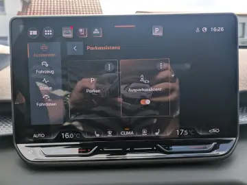 CUPRA Terramar 2.0 TSI 4D VZ HUD MATRIX PANO DCC 20