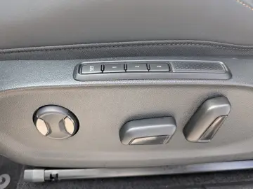 CUPRA Terramar 2.0 TSI 4D VZ HUD MATRIX PANO DCC 20