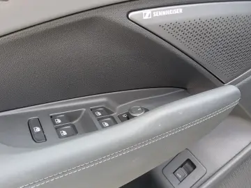 CUPRA Terramar 2.0 TSI 4D VZ HUD MATRIX PANO DCC 20