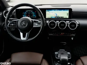 Mercedes-Benz A 180 d 7G-DCT