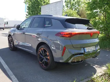 CUPRA Terramar 2.0 TSI VZ 4D Pano Navi ACC 360 AKEBONO