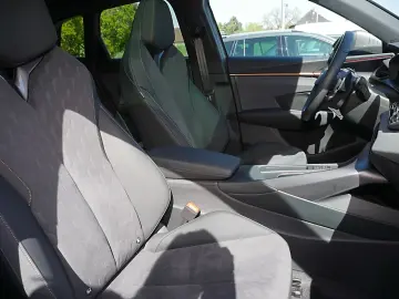 CUPRA Terramar 2.0 TSI VZ 4D Pano Navi ACC 360 AKEBONO