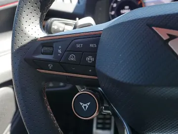 CUPRA Terramar 2.0 TSI VZ 4D Pano Navi ACC 360 AKEBONO