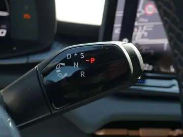 CUPRA Terramar 2.0 TSI VZ 4D Pano Navi ACC 360 AKEBONO