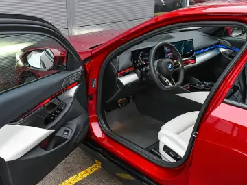 BMW 550e xDrive M Sport Pro PHEV Steptronic