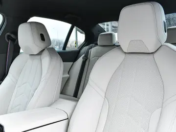 BMW 550e xDrive M Sport Pro PHEV Steptronic