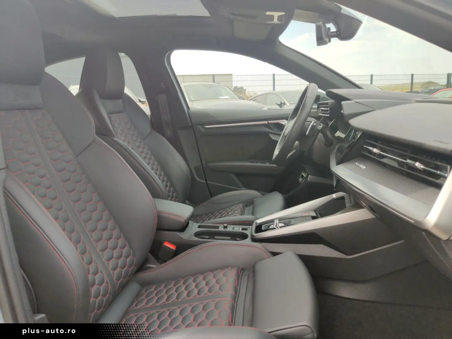 AUDI RS 3 Limousine 2.5 TFSI q. S-Tronic  Matrix  RS-