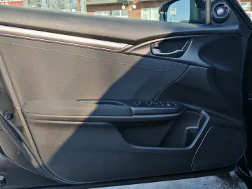 Honda Civic Sport Executive 2018  TVA INCLUS