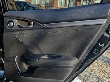 Honda Civic Sport Executive 2018  TVA INCLUS