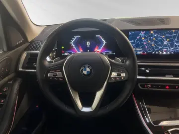 BMW X5 xDrive50e AHK LED DA&PA-Prof. Autobahnass.