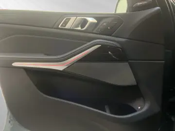 BMW X5 xDrive50e AHK LED DA&PA-Prof. Autobahnass.