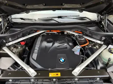 BMW X5 xDrive50e M Sport AdapLED Komfortsitz AHK