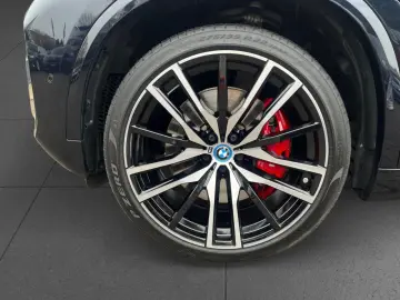BMW X5 xD 50e M-Sport Pro AHK PANO DAPr ALED HK 22
