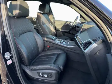 BMW X5 xDrive50e M Sport Pro DA PA-Pro KomfSitze 22