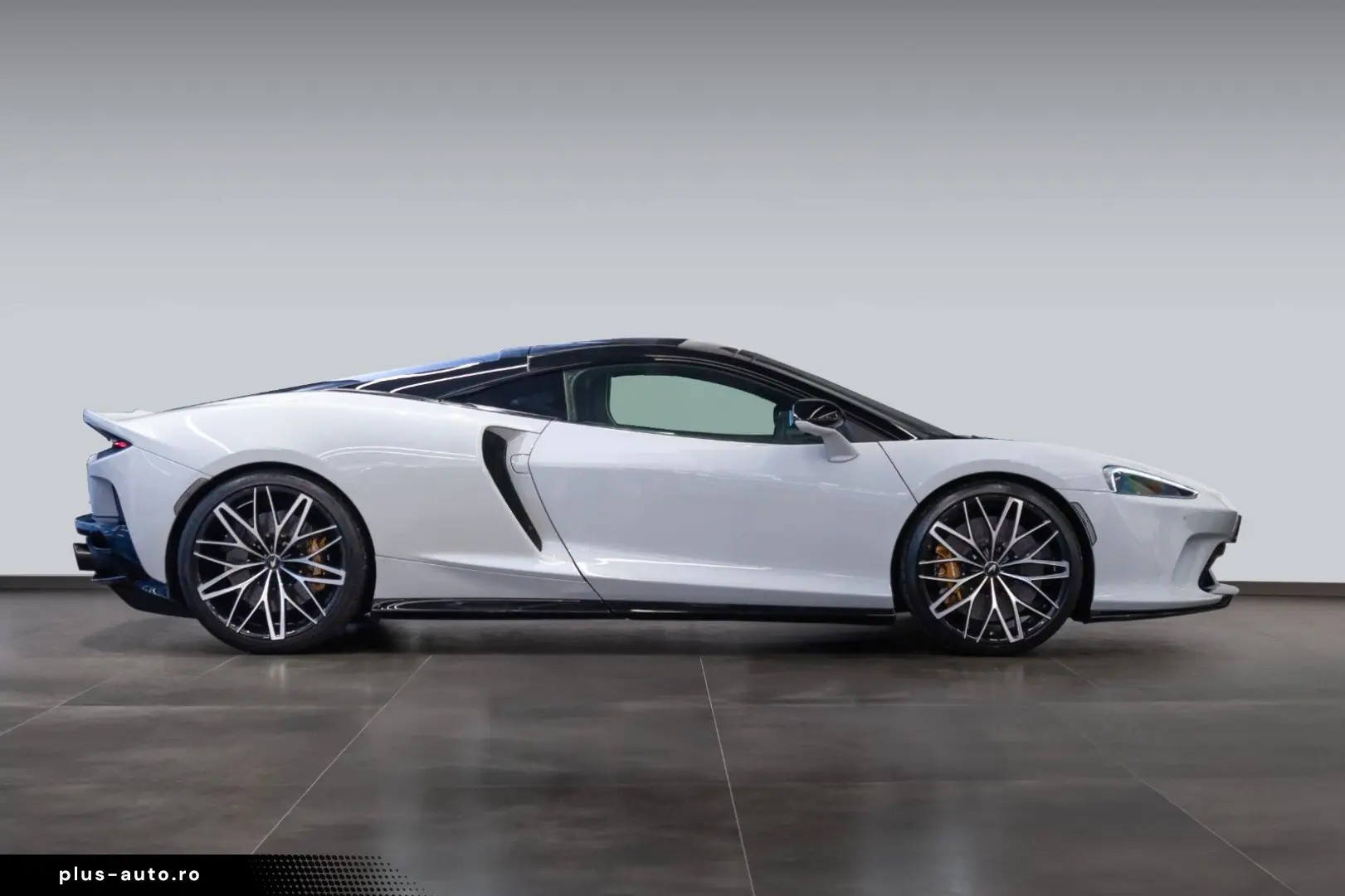 MCLAREN GT - Luxe - MSO Cirrus Grey