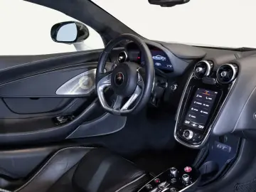 MCLAREN GT - Luxe - MSO Cirrus Grey