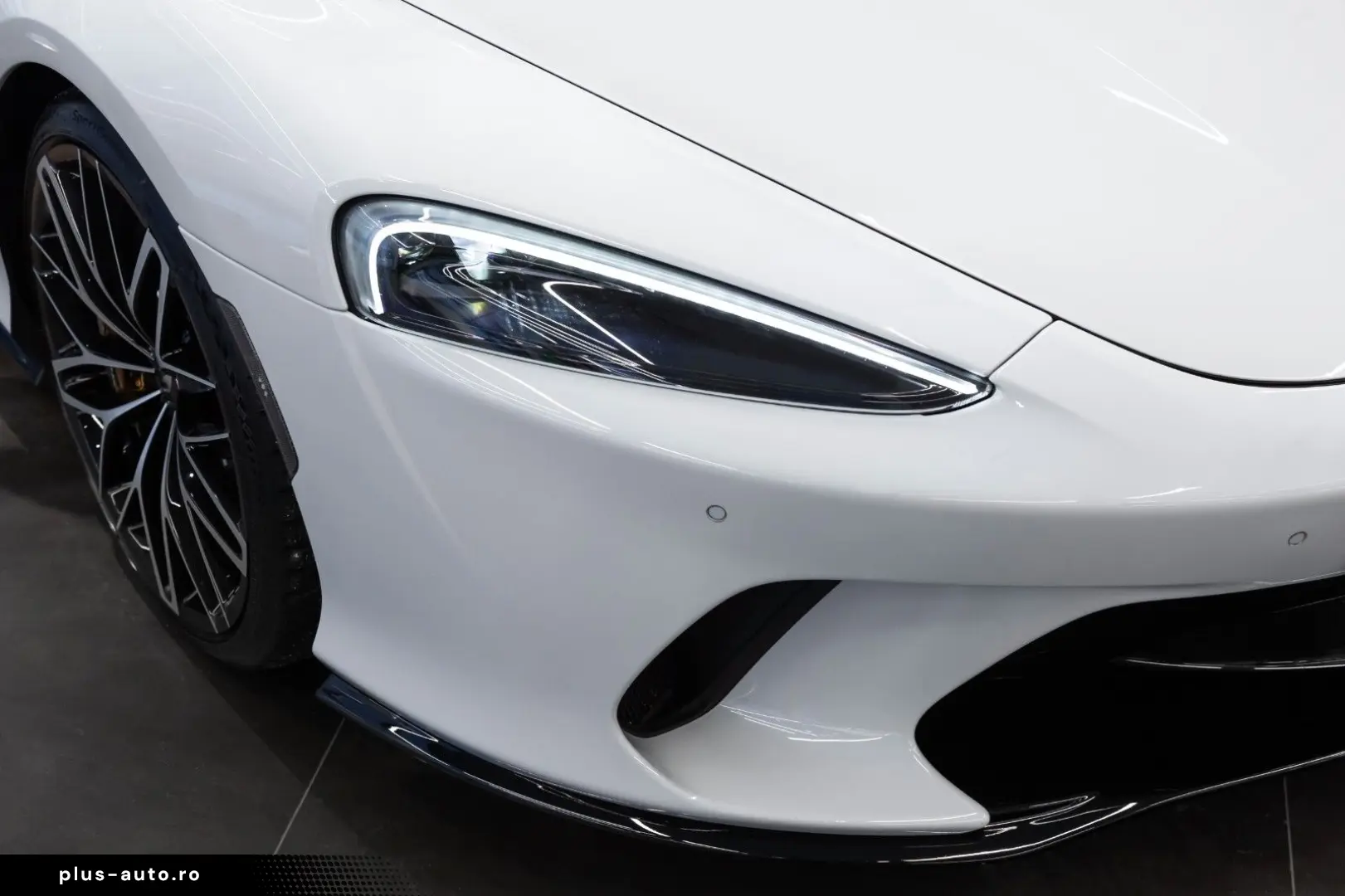 MCLAREN GT - Luxe - MSO Cirrus Grey