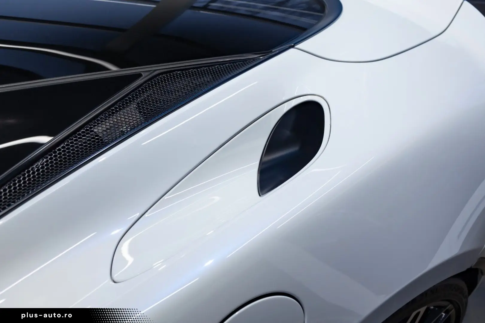 MCLAREN GT - Luxe - MSO Cirrus Grey