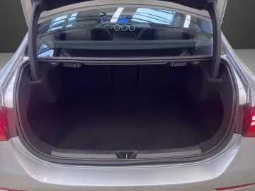 MERCEDES-BENZ A 180 Limousine AMG