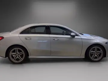 MERCEDES-BENZ A 180 Limousine AMG