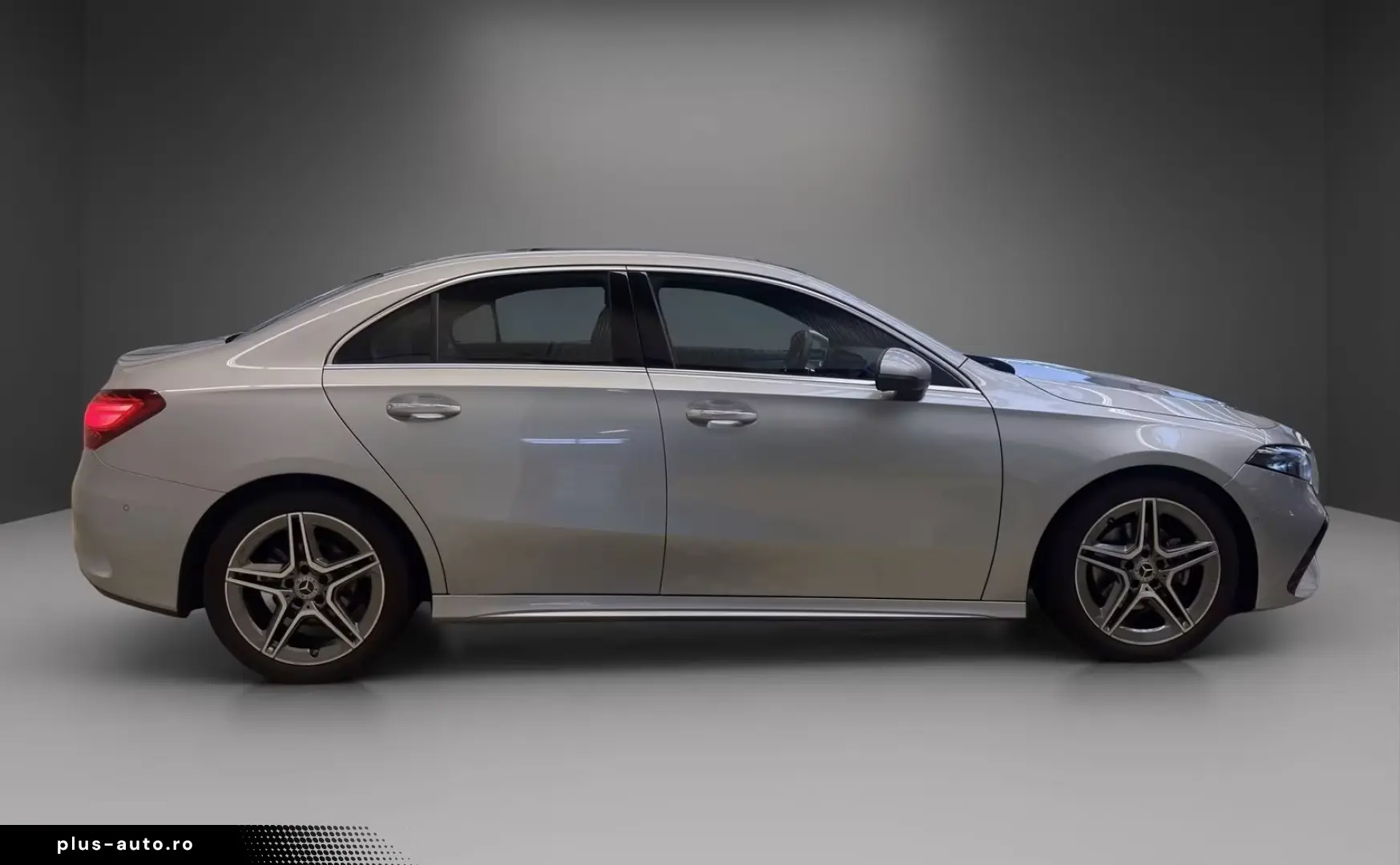 MERCEDES-BENZ A 180 Limousine AMG