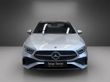 MERCEDES-BENZ A 180 Limousine AMG