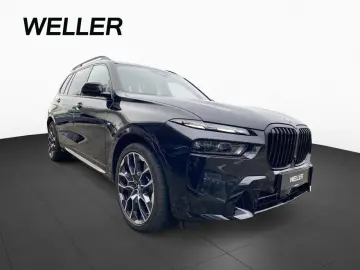 BMW X7 xDrive40d M Sport Pro SkyL AHK StHzg IcGlow