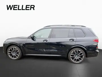 BMW X7 xDrive40d M Sport Pro SkyL AHK StHzg IcGlow