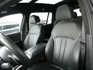 BMW X7 xDrive 40 d M Sport Pro Panorama Head-Up AHK