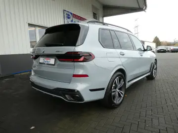 BMW X7 xDrive 40 i M Sport Pro Panorama Head-Up