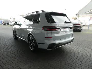 BMW X7 xDrive 40 i M Sport Pro Panorama Head-Up