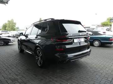 BMW X7 xDrive 40 i M Sport Pro Panorama Head-Up AHK