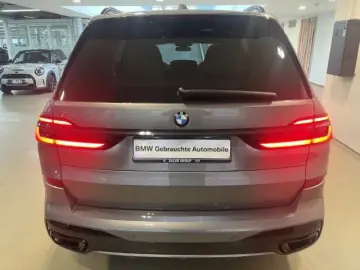 BMW X7 xDrive 40d M Sportpaket HUD StandHZG Pano Nav