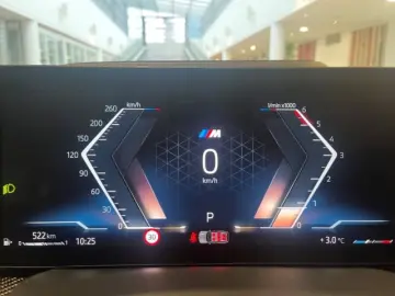 BMW X7 xDrive 40d M Sportpaket HUD StandHZG Pano Nav