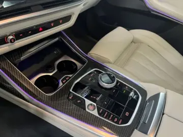 BMW X7 xDrive 40d M Sportpaket HUD StandHZG Pano Nav