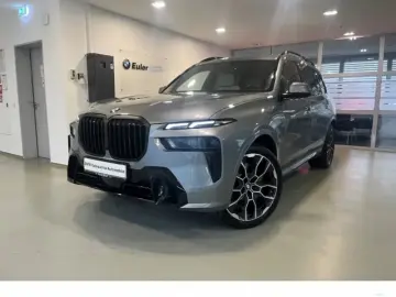 BMW X7 xDrive 40d M Sportpaket HUD StandHZG Pano Nav