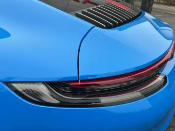 PORSCHE 992 (911) Carrera 4  Sportabgas  Inno-Drive