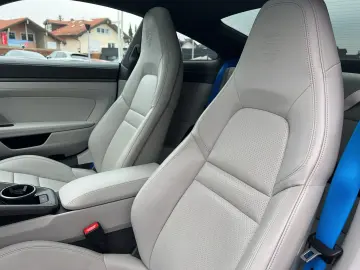 PORSCHE 992 (911) Carrera 4  Sportabgas  Inno-Drive