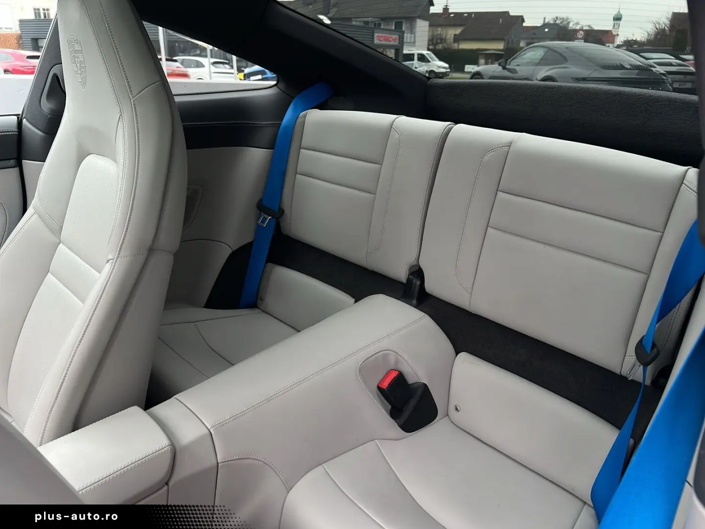 PORSCHE 992 (911) Carrera 4  Sportabgas  Inno-Drive