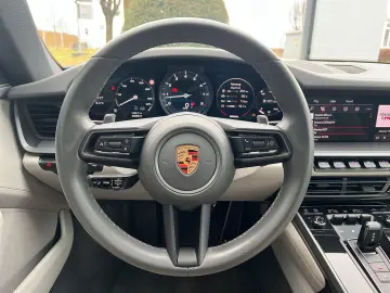 PORSCHE 992 (911) Carrera 4  Sportabgas  Inno-Drive