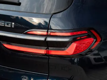 BMW X7 M60i EX.DRIVE PRO.SOFTCL.LUFTF.360 .AHK.5 100