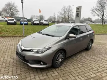 Toyota Auris 1.8 VVT-i Automatik Comfort